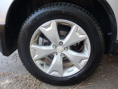 Used 2015 Subaru Forester 2.5i Limited AWD/4WD image 45