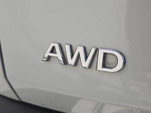 Used 2023 INFINITI QX60 Luxe w/ Cargo Package AWD/4WD image 6