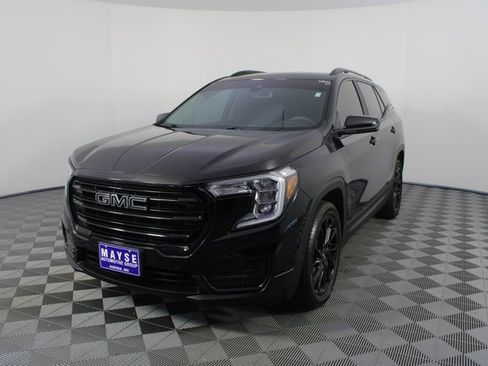 Used 2023 GMC Terrain SLE w/ Driver Convenience Package image 22