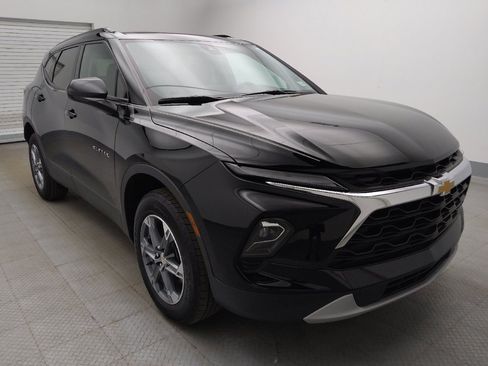 Used 2024 Chevrolet Blazer LT w/ Convenience Package FWD image 13