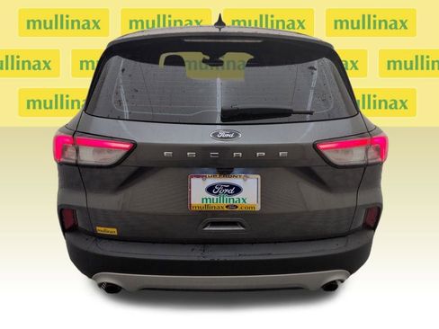 Certified 2022 Ford Escape S image 29