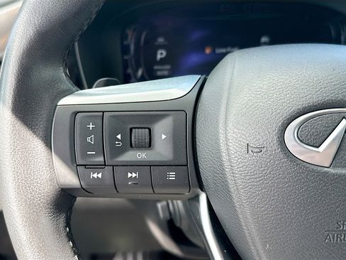 Used 2024 INFINITI QX60 Luxe image 40