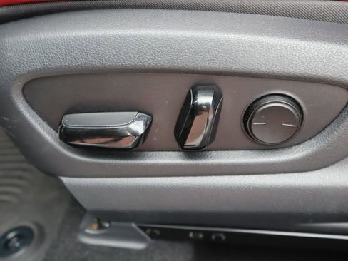 Used 2022 Lexus UX 200 F Sport FWD image 23