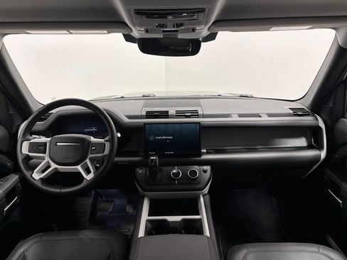 New 2025 Land Rover Defender 130 X-Dynamic SE AWD/4WD image 35