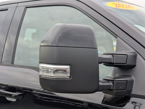 New 2026 Ford F250 Platinum image 11