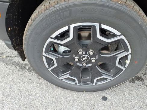 New 2025 Ford Bronco Sport Outer Banks w/ Outer Banks Tech Package+ AWD/4WD image 19