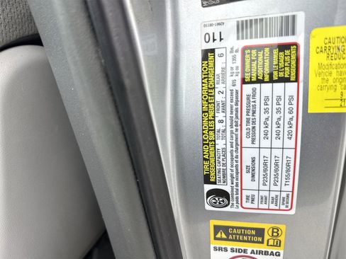 Used 2015 Toyota Sienna LE image 43