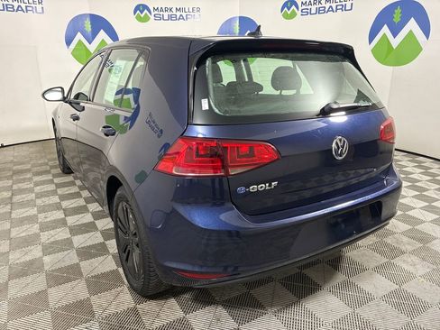 Used 2016 Volkswagen e-Golf SE w/ DC Fast Charging Package image 9