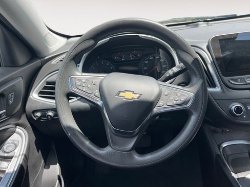 Used 2024 Chevrolet Malibu LT FWD image 12