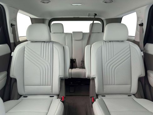 New 2026 Hyundai Palisade SEL Premium AWD/4WD image 11