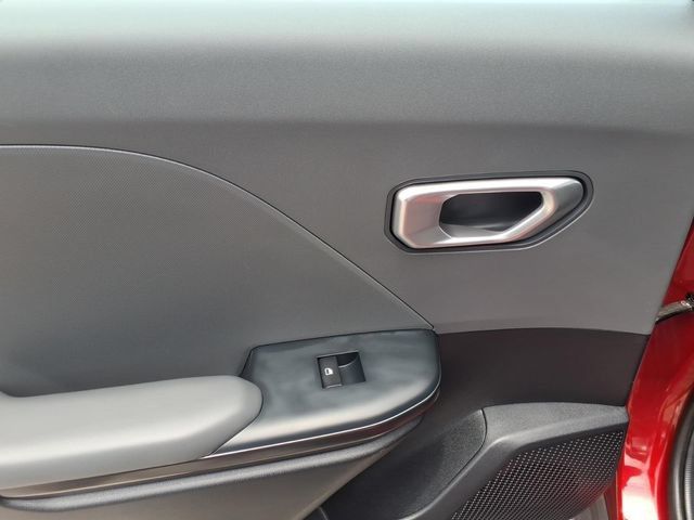 Used 2025 Kia K4 FWD image 8