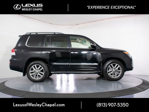 Used 2014 Lexus LX 570 4WD image 4