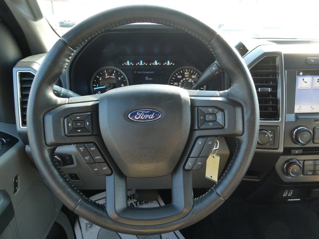 Used 2018 Ford F150 XLT w/ Equipment Group 302A Luxury AWD/4WD image 32