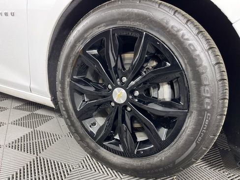 Used 2024 Chevrolet Malibu LT image 15