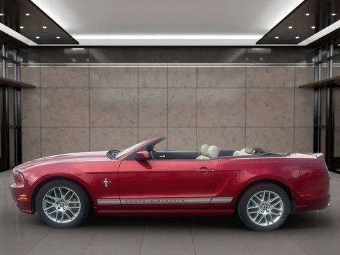 Used 2014 Ford Mustang Premium w/ Equipment Group 202A RWD image 4