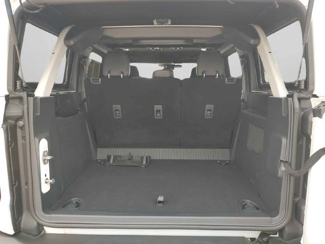 Used 2026 Ford Bronco Outer Banks AWD/4WD image 32