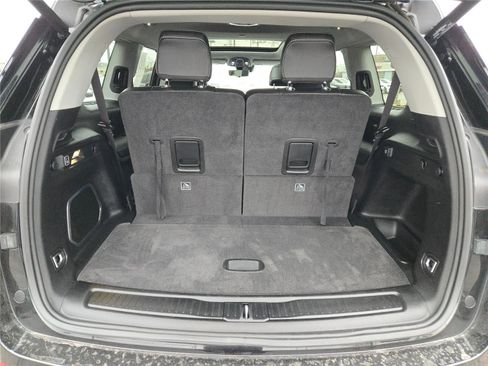 Used 2021 Jeep Grand Cherokee L Limited w/ Luxury Tech Group II image 20