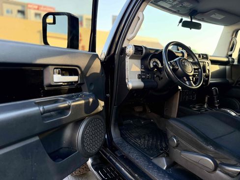 Used 2007 Toyota FJ Cruiser 4WD image 13