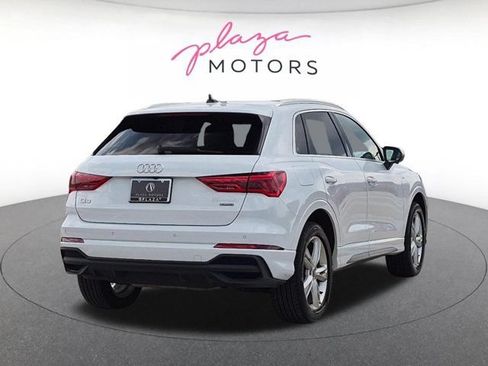 Certified 2024 Audi Q3 2.0T Premium w/ Convenience Package AWD/4WD image 5