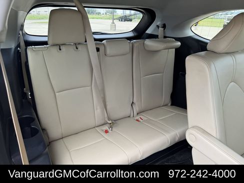 Used 2021 Toyota Highlander Limited FWD image 34