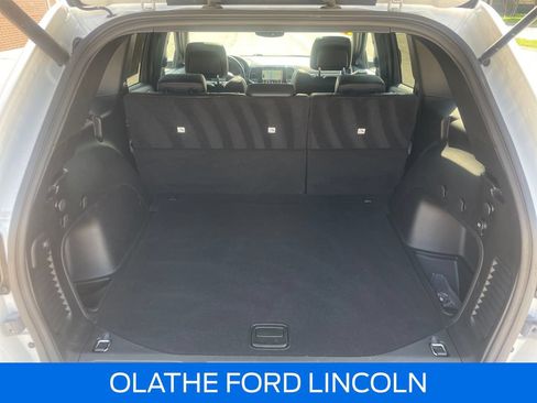 Used 2022 Jeep Grand Cherokee Limited w/ Trailer Tow Group IV AWD/4WD image 29