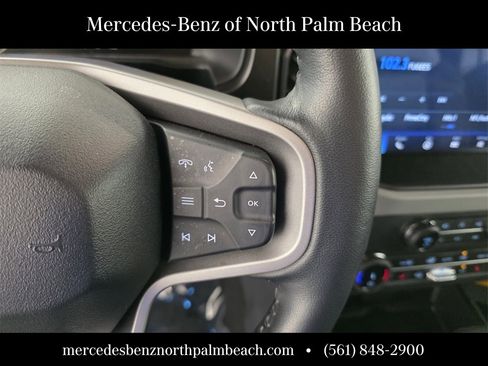 Used 2022 Ford Bronco Badlands image 17