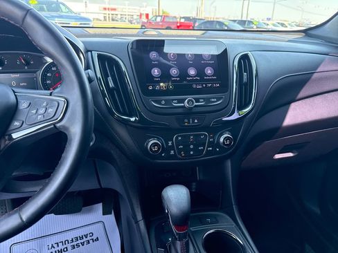 Used 2023 Chevrolet Equinox RS w/ RS Leather Package AWD/4WD image 22
