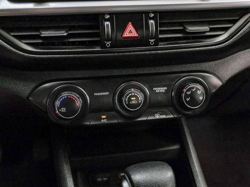 Used 2022 Kia Forte LXS image 21