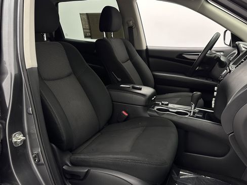 Used 2020 Nissan Pathfinder S AWD/4WD image 34