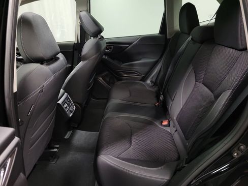 Used 2023 Subaru Forester Premium image 24