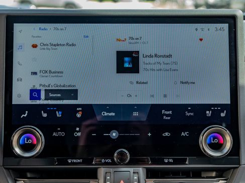 Used 2026 Lexus GX 550 w/ Accessory Package (2T) image 25