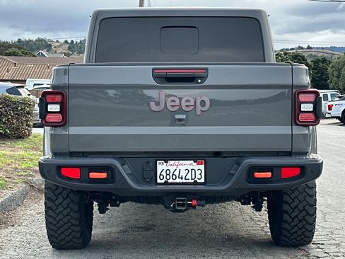 Used 2021 Jeep Gladiator Mojave image 4