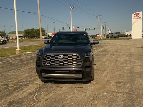 Used 2024 Toyota Sequoia Capstone image 3