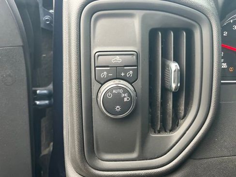 Used 2022 Chevrolet Silverado 1500 Custom w/ LPO, Blackout Package image 6