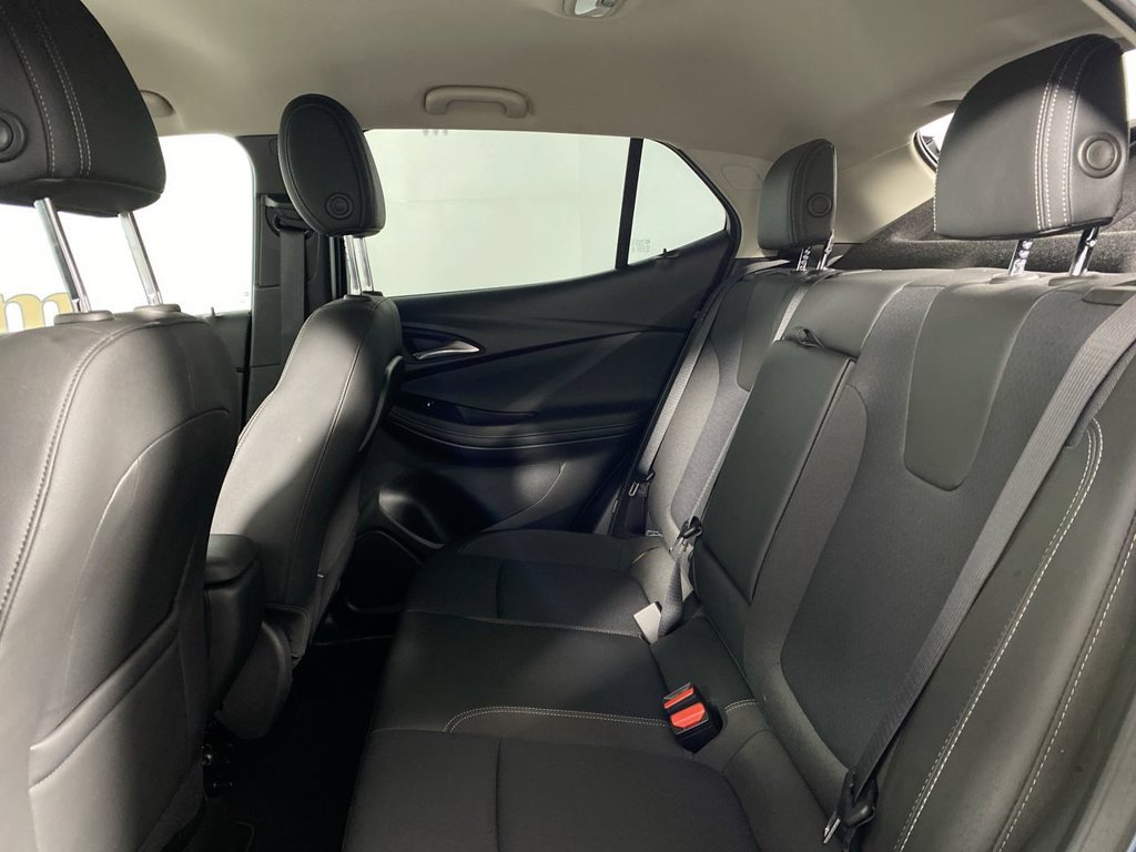 Used 2024 Buick Encore GX Preferred w/ Comfort Package FWD image 21