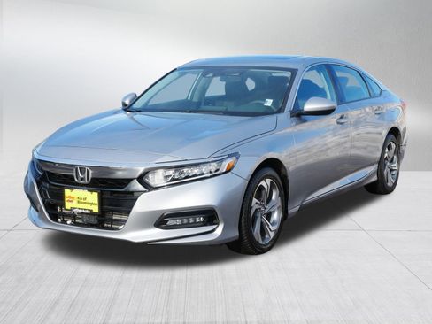 Used 2020 Honda Accord EX image 3