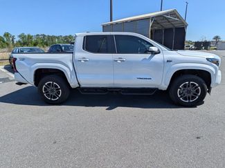 Used 2024 Toyota Tacoma TRD Sport video 4