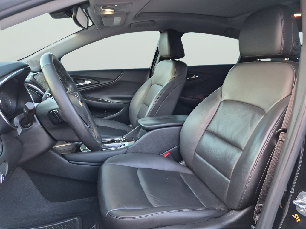 Used 2023 Chevrolet Malibu LT w/ Midnight Edition FWD image 18