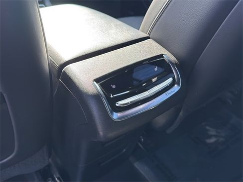 Used 2020 Cadillac XT6 Premium Luxury image 14