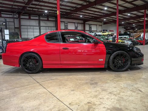 Used 2006 Chevrolet Monte Carlo SS w/ Convenience Package FWD image 10