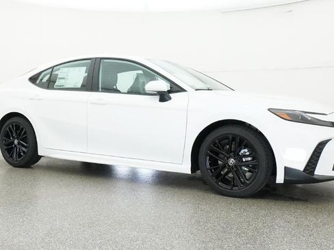 New 2026 Toyota Camry SE FWD image 51