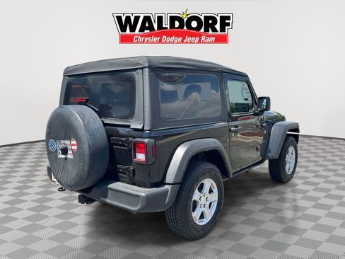 Used 2022 Jeep Wrangler Sport AWD/4WD image 6