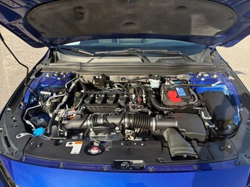 Used 2022 Honda Accord Sport image 14