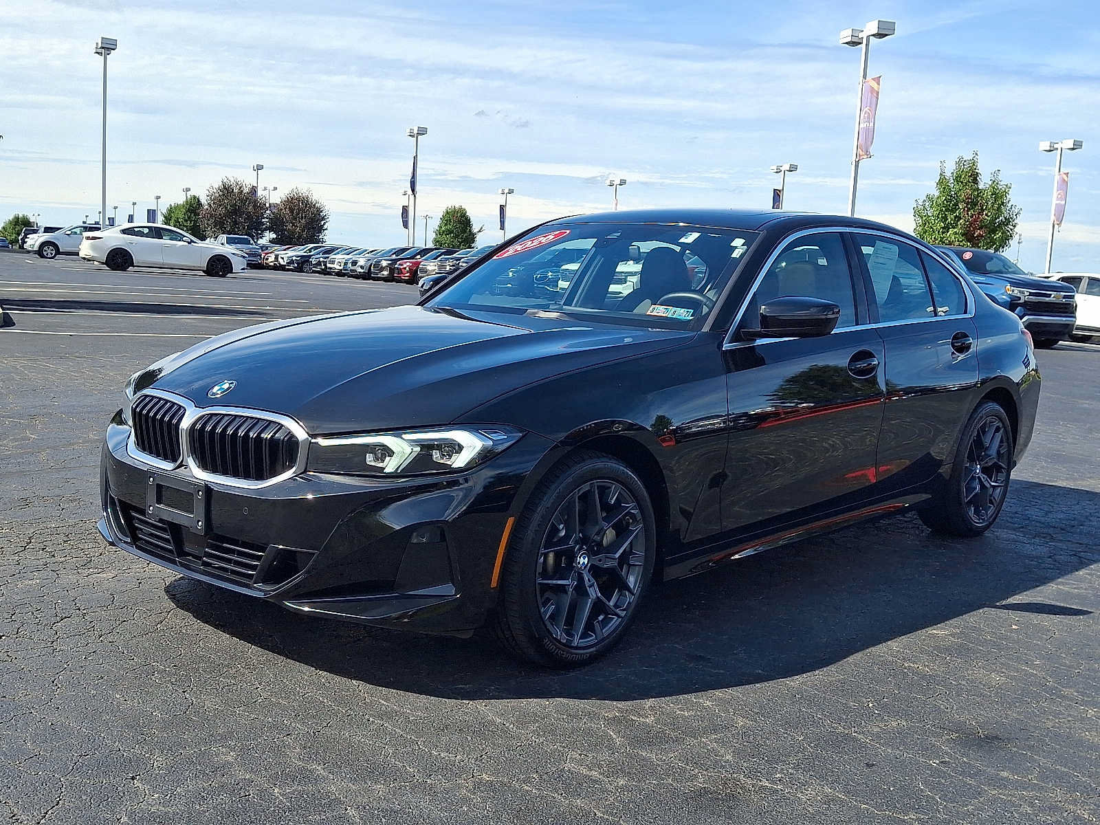 Used 2026 BMW 330i xDrive Sedan AWD/4WD image 3