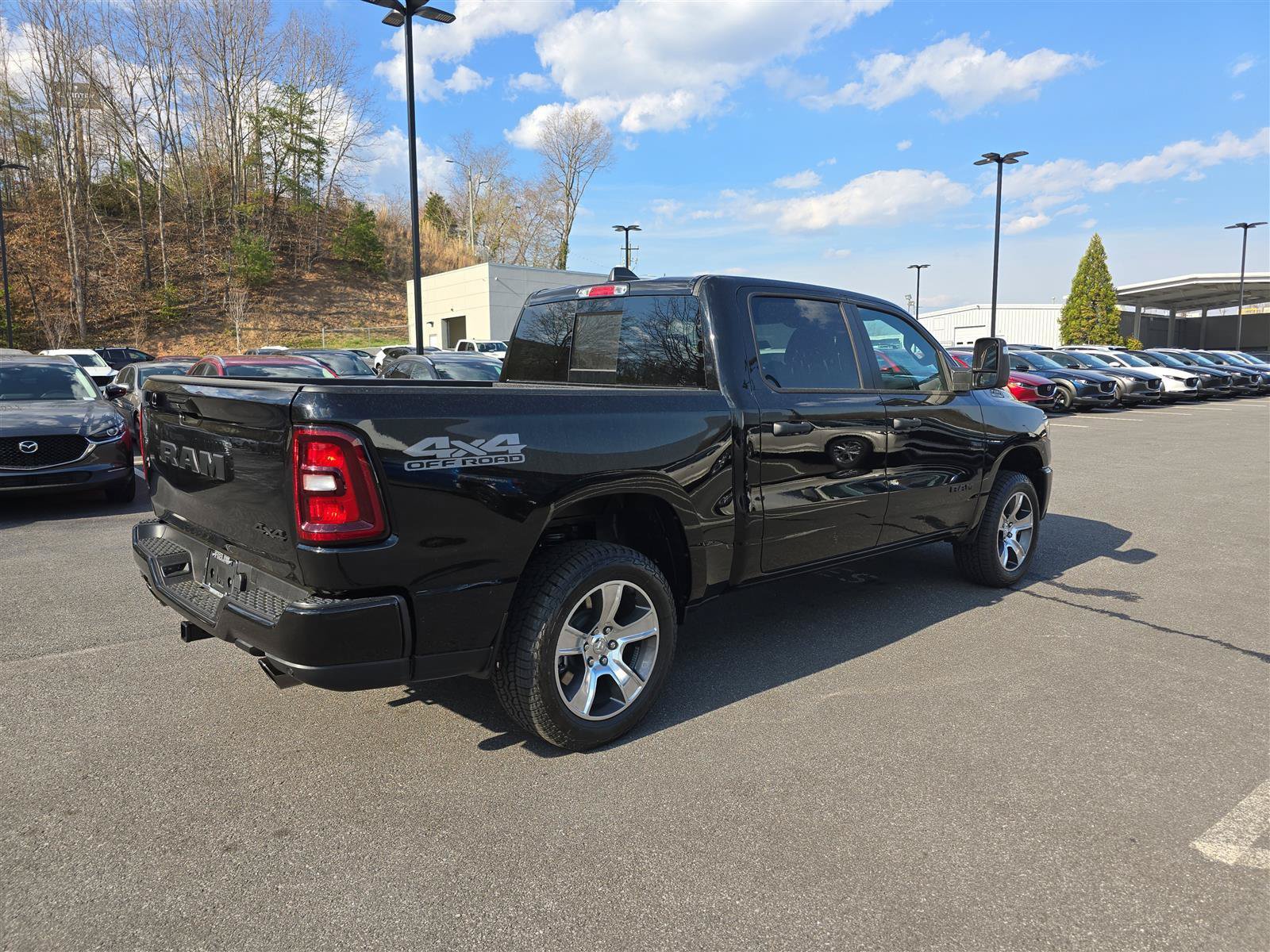 Used 2025 RAM 1500 Tradesman w/ Off Road Group AWD/4WD image 3