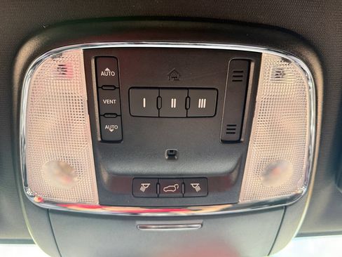 Used 2020 Jeep Grand Cherokee Altitude AWD/4WD image 50