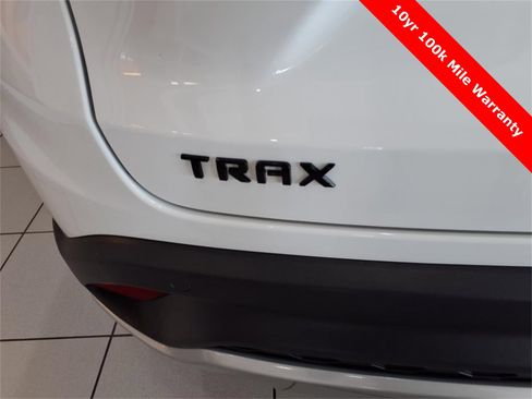 New 2025 Chevrolet Trax LT w/ Driver Confidence Package image 9