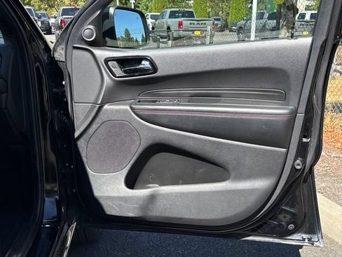 Used 2025 Dodge Durango GT AWD/4WD image 22