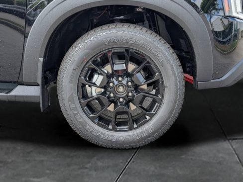 New 2025 Nissan Armada PRO-4X w/ Pro-4X Premium Package AWD/4WD image 11