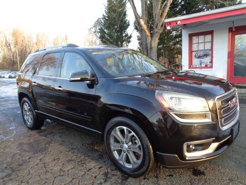 Used 2016 GMC Acadia SLT image 3